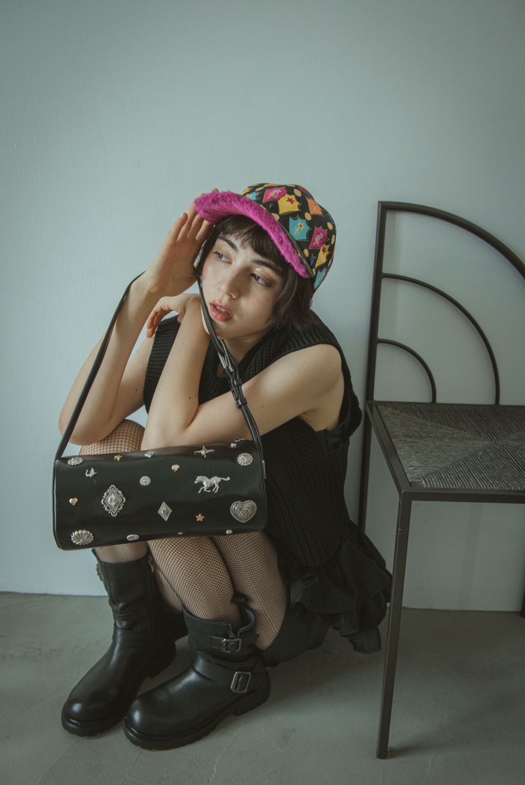 LOOK19